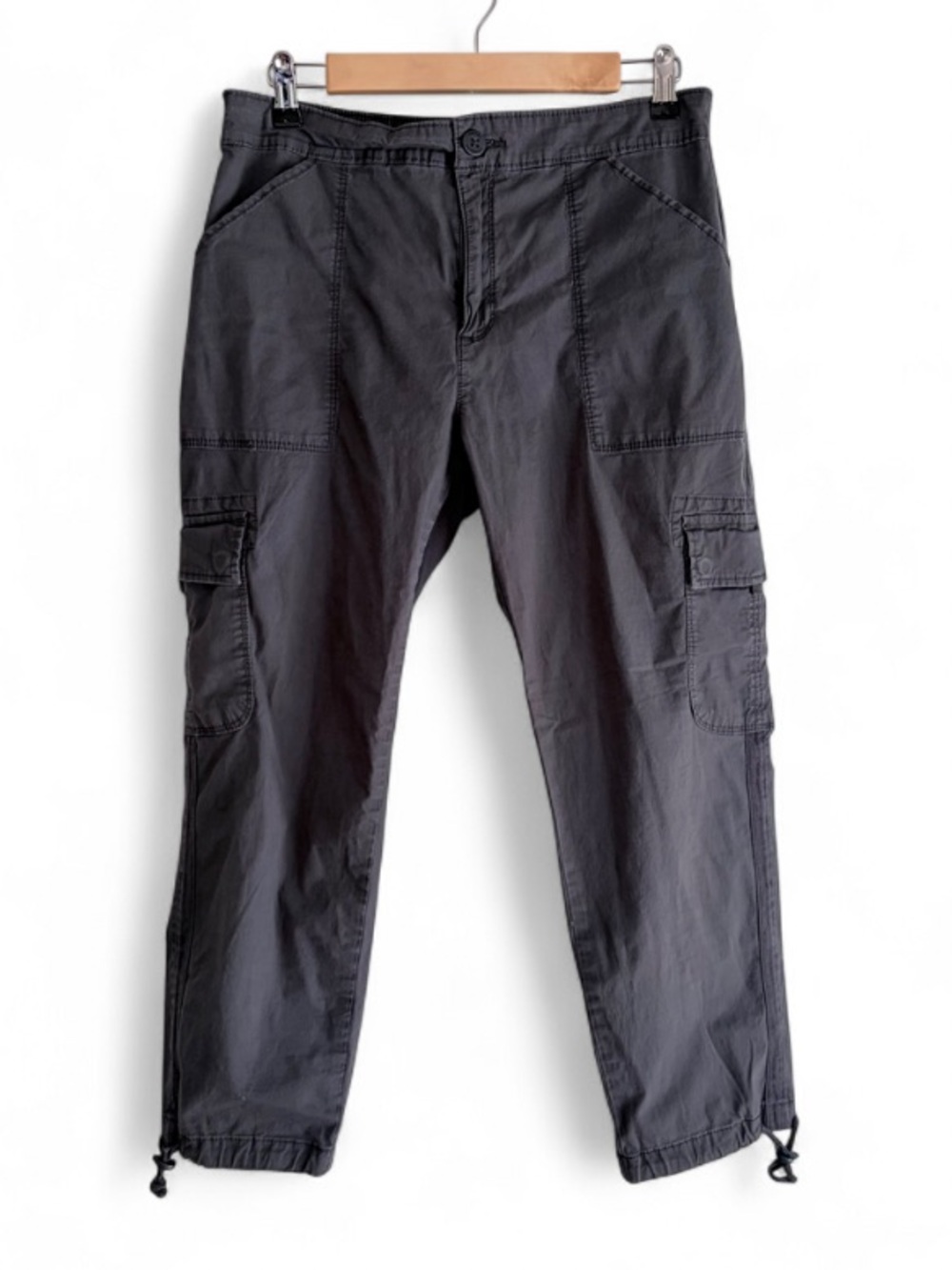 Social Standard by Sanctuary Gray Cotton Cropped Cargo Pants Size M
